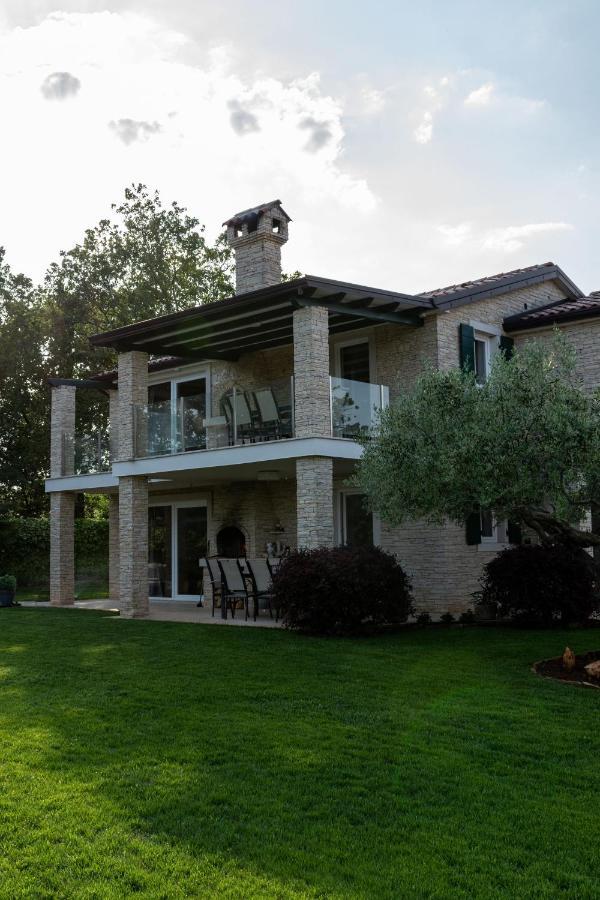Apartments Villa Sotlar With Pool ウマグ エクステリア 写真